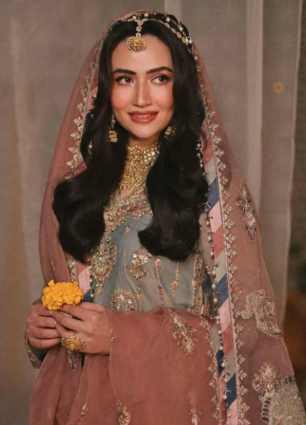 Qalamkar Mermaid's Blush_Luxury Formals