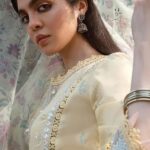 VIDA Qline Lawn Dress (1)