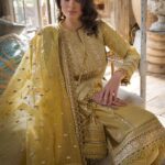 Golden Glamour Luxury Lawn Dress (3)