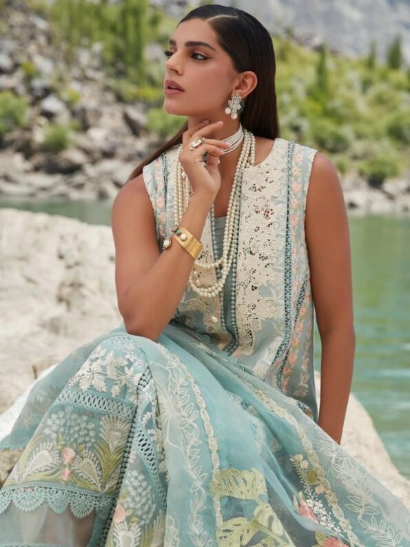 Chikkankari Affair Crimson Lawn A8