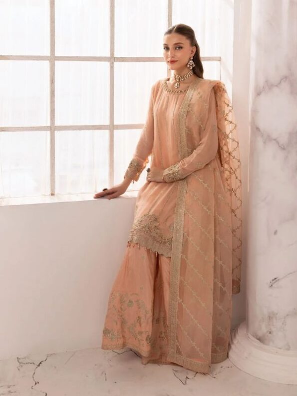Quzey Formals - Peach