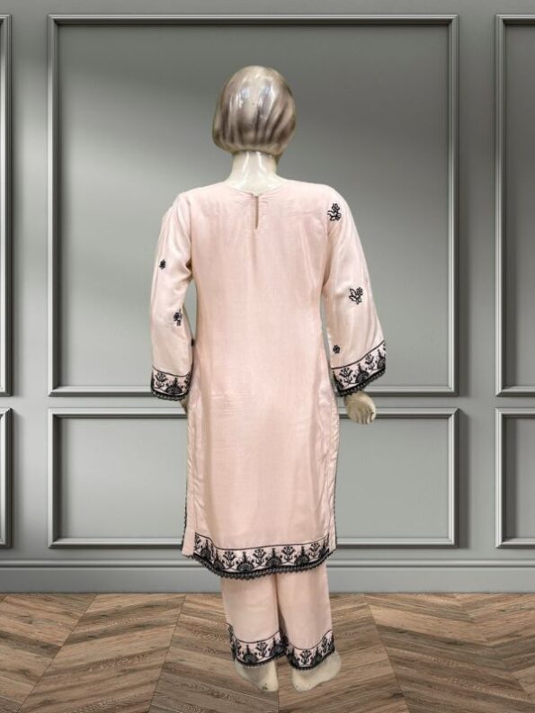Quzey Kids Embroidered-Pink